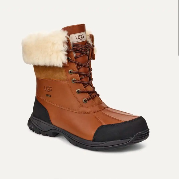 UGG boots 
Butte men Sz 7.5 women 9 gently used
Color: Dorchester - Picture 1 of 16
